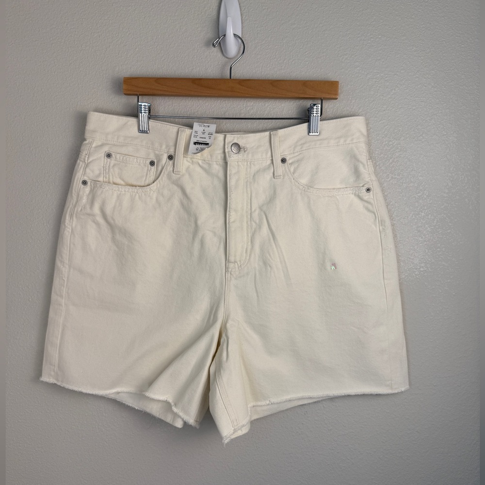 Women's J.Crew Factory Ecru high-rise relaxed denim short canvas wash 33